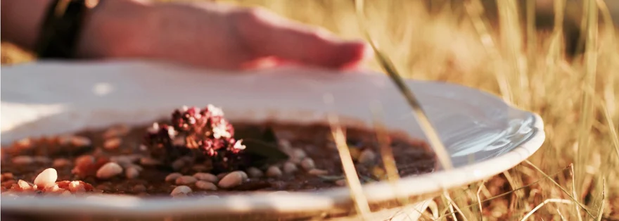 Polévka z červené čočky