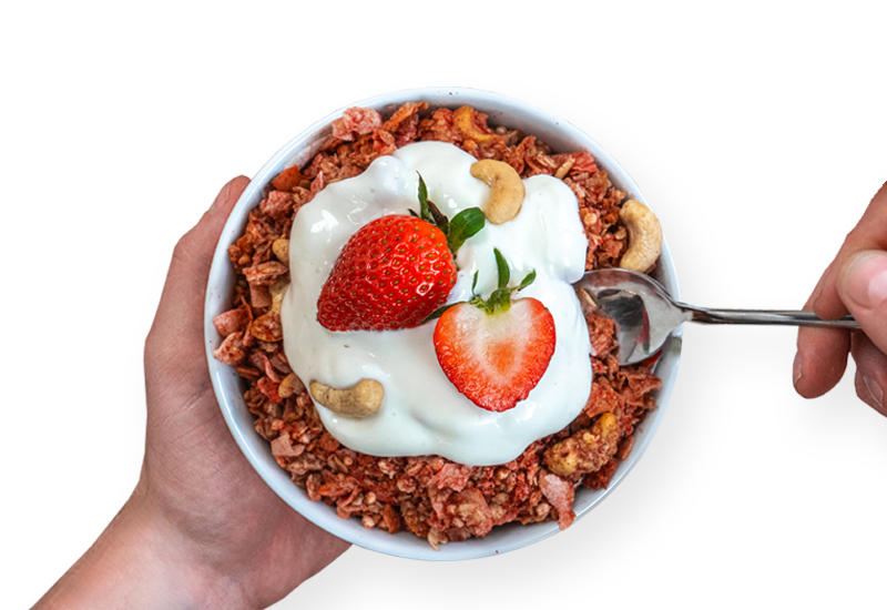 Láhev kečupu a rajčata