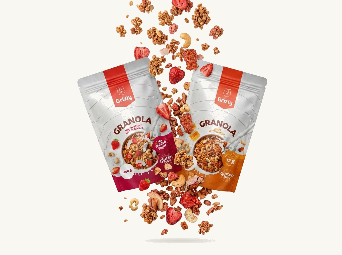 padající granola a jahody
