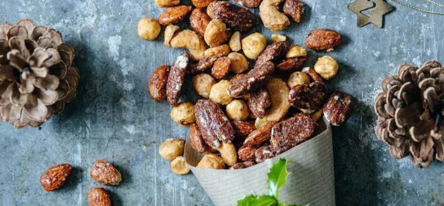 Oříšky v karamelu: Křupavý dárek od srdce