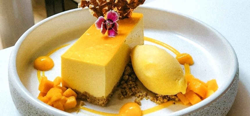 Mango cheesecake: Jak si připravit svěží dezert doma