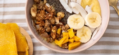 Smoothie bowl: Co to je a recept, jak si ji připravit doma