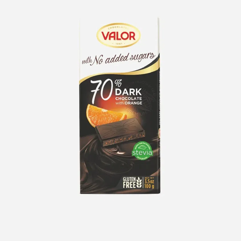 čokoláda 70 % kakaa bez přidaného cukru s kousky pomeranče