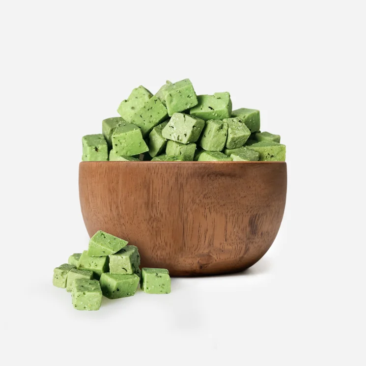 Gouda se zeleným pestem