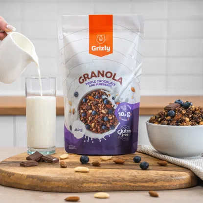 Granola hořká čokoláda s borůvkami