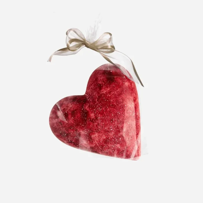 Jankovo červené srdíčko plněné  křupavou lískovkou