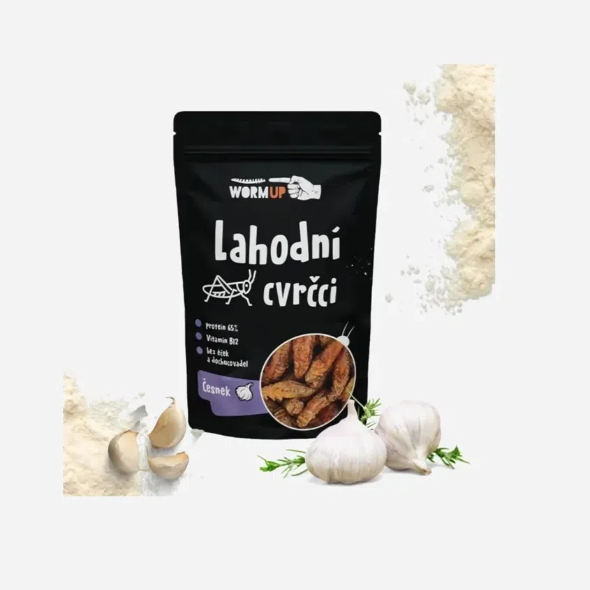 Lahodní cvrčci česnek