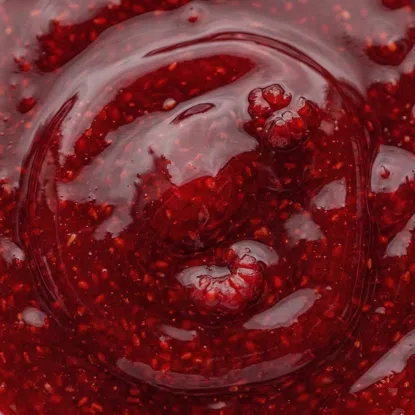 Malinový džem s extra kousky ovoce