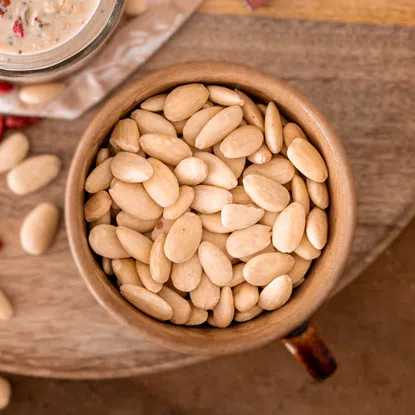 Mandle natural loupané