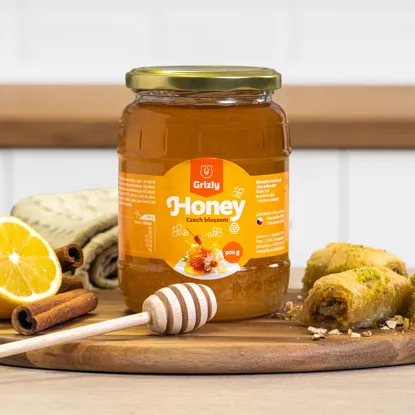 Med včelí květový český