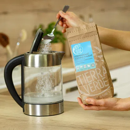 Odstraňovač vodního kamene - kyselina citronová (papírový sáček)