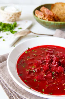 Polévka z červené řepy BIO