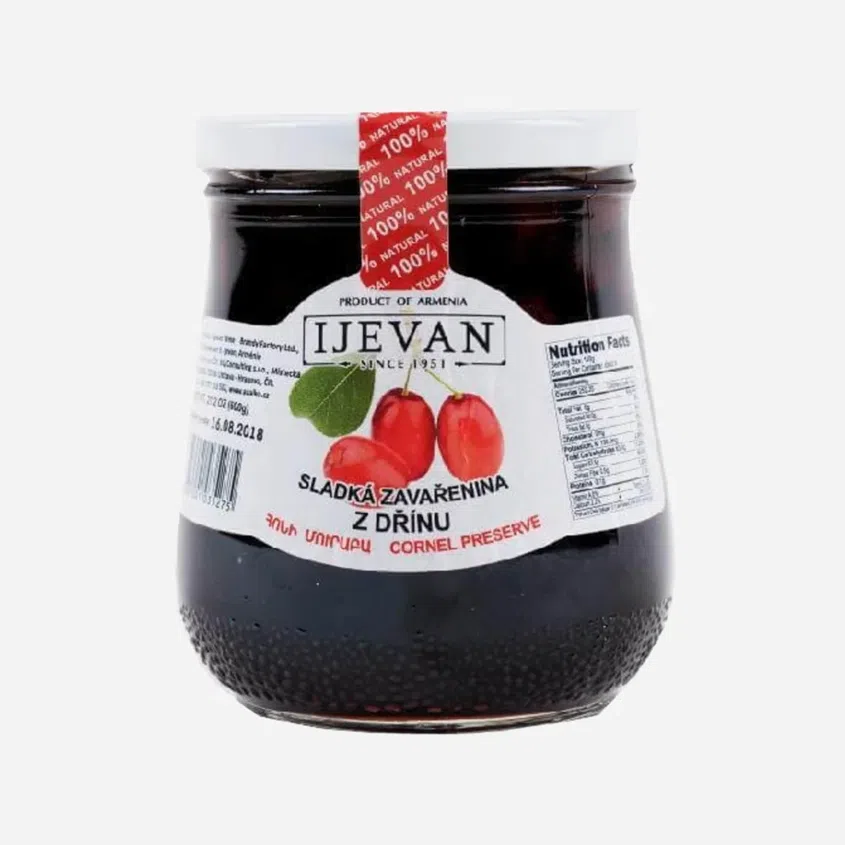 Sladká zavařenina z dřínu