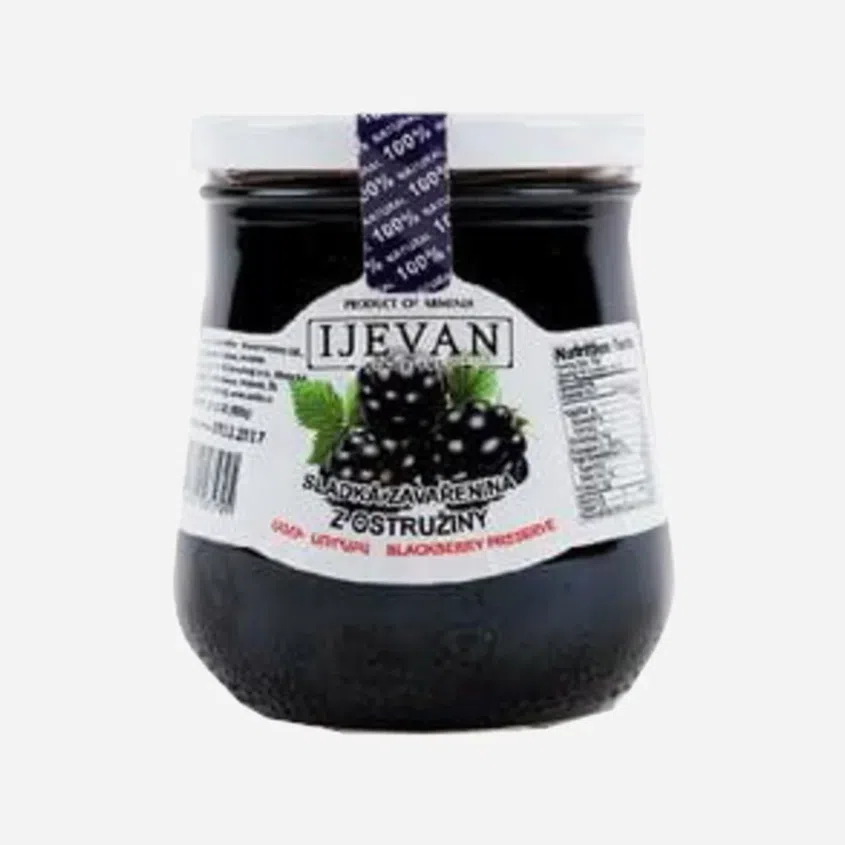 Sladká zavařenina z ostružiny