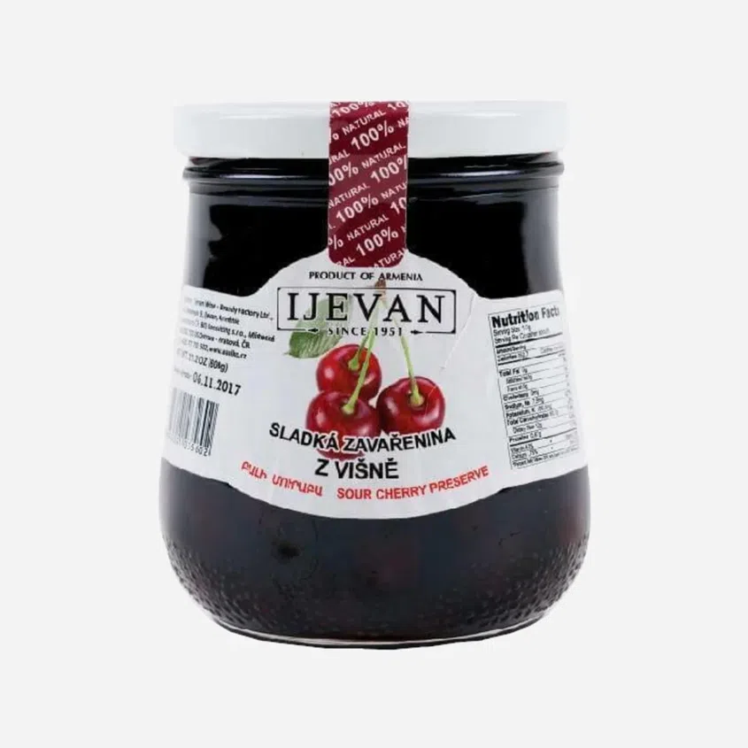 Sladká zavařenina z višně