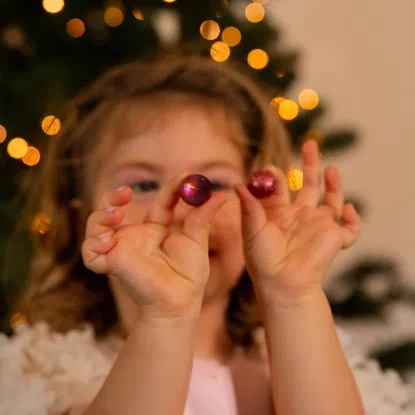 Třpytivé vánoční kuličky