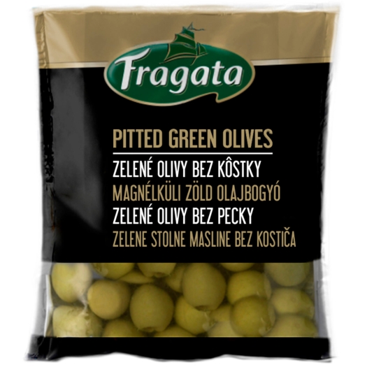 Zelené olivy bez pecky